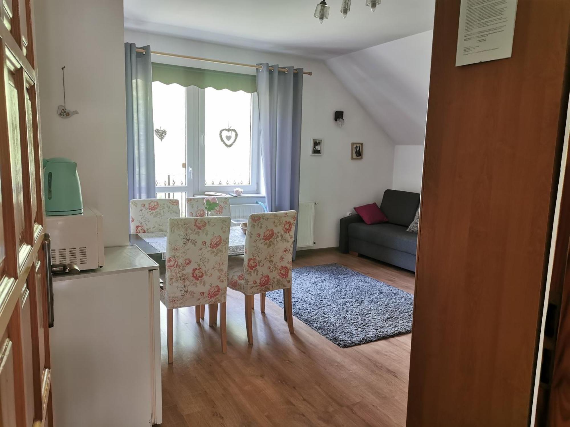 Apartamenty Grosik-bon turystyczny Krynica-Zdrój Pokój zdjęcie